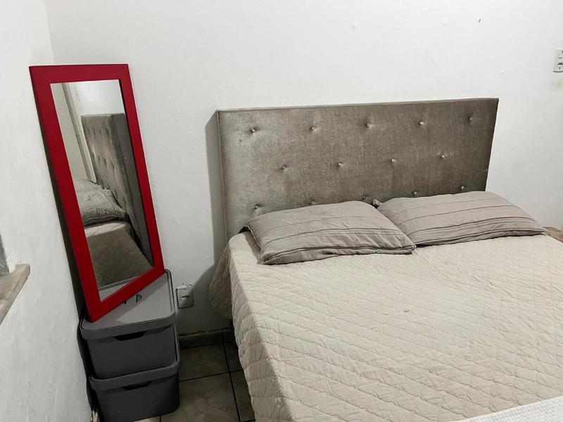 Quarto de Casal em Apto no Centro - só o quarto de casal - apto compartilhado - image 10