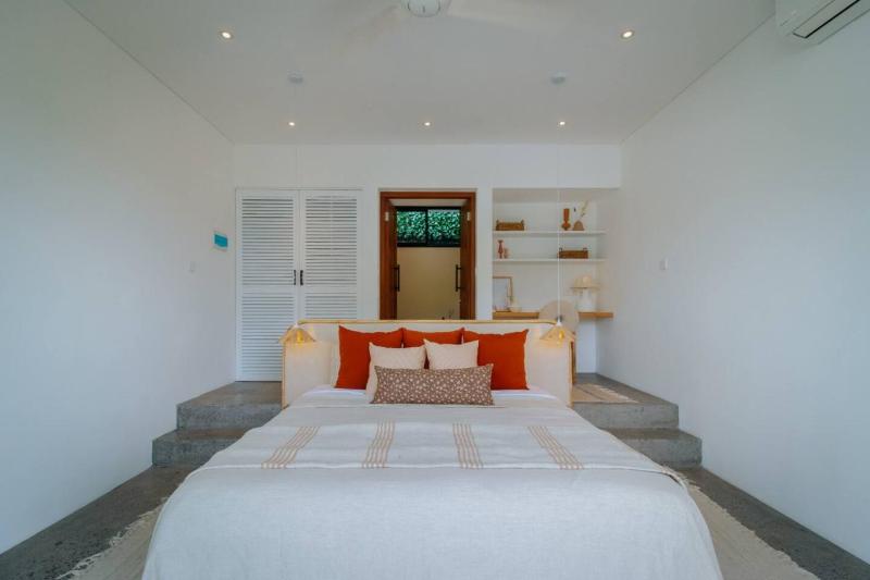 New Mediterranean 5 Bed Chef Daily B'Fast - image 6