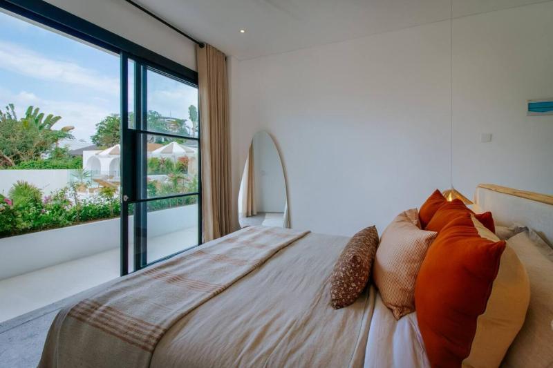 New Mediterranean 5 Bed Chef Daily B'Fast - image 10
