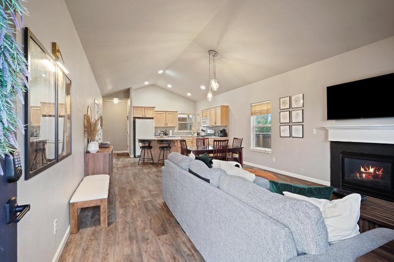 Apartment image 1