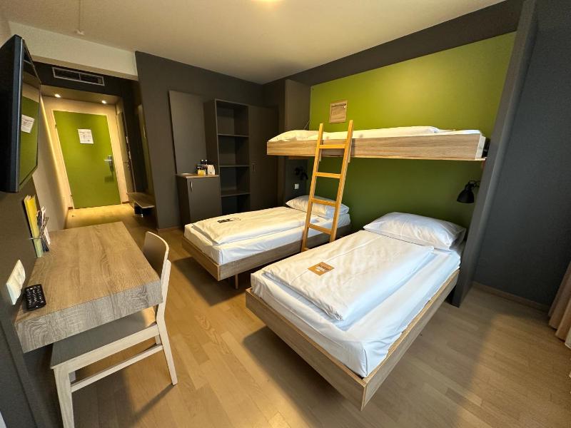 Triple Room image 1