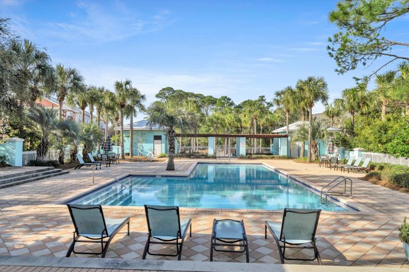 Gulf Getaway - image 20
