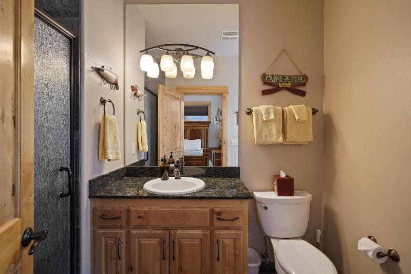 Gorgeous 6BR - image 26