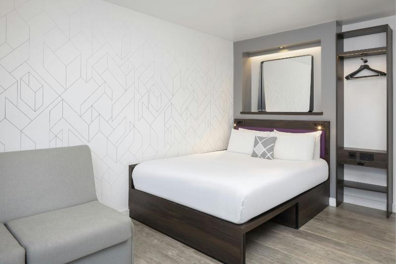 Larger Room with Double Bed and Sofa Bed image 4