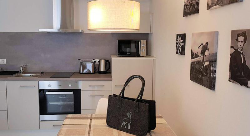 Apartment image 4