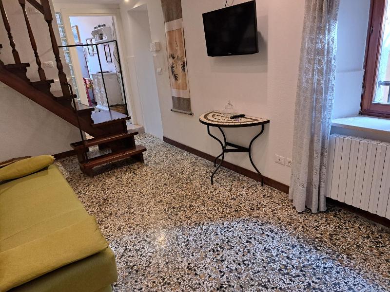 Apartment image 2