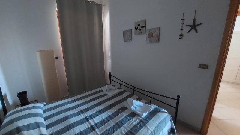 Two-Bedroom Apartment with Garden View image 2