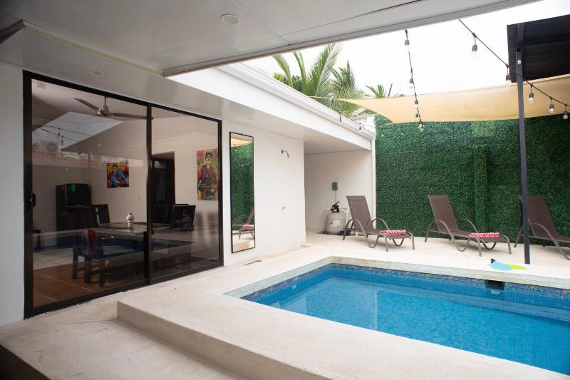Modern Villa Steps to Nightlife - image 14
