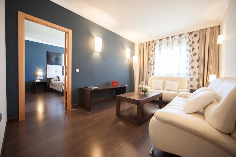 Suite image 3