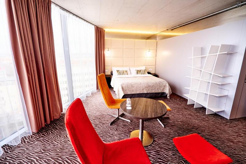 Suite image 4