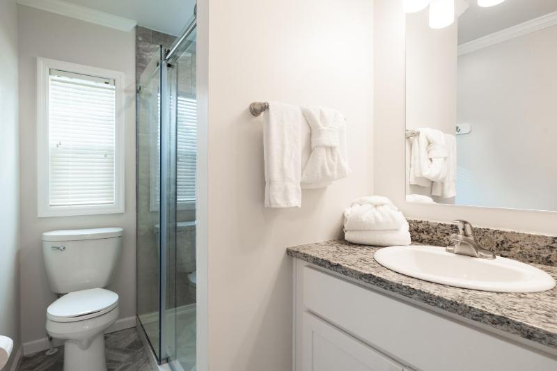 Two-Bedroom House image 3