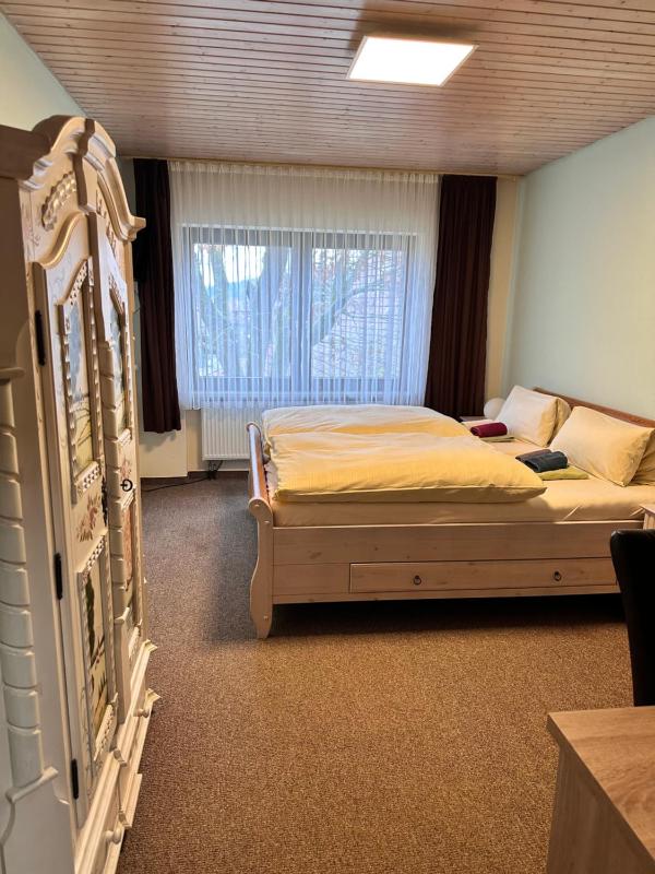 Double Room image 1