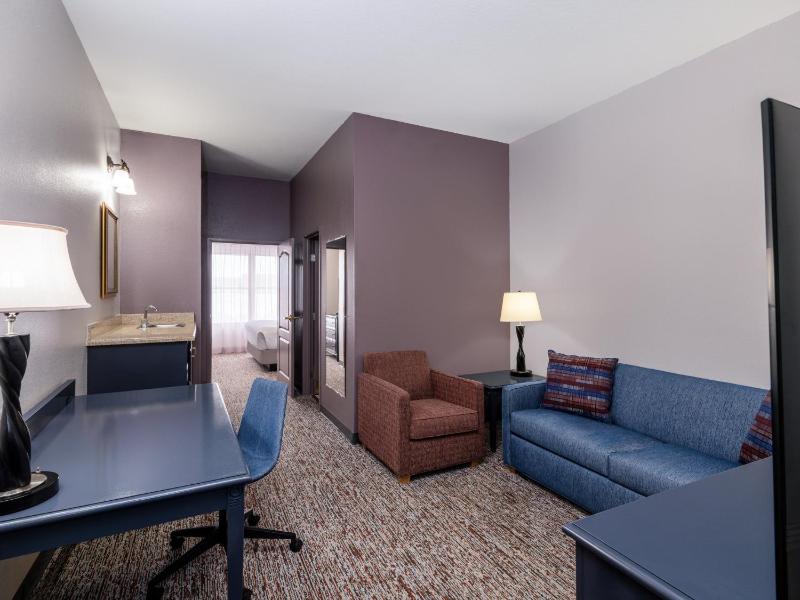 King Suite image 2