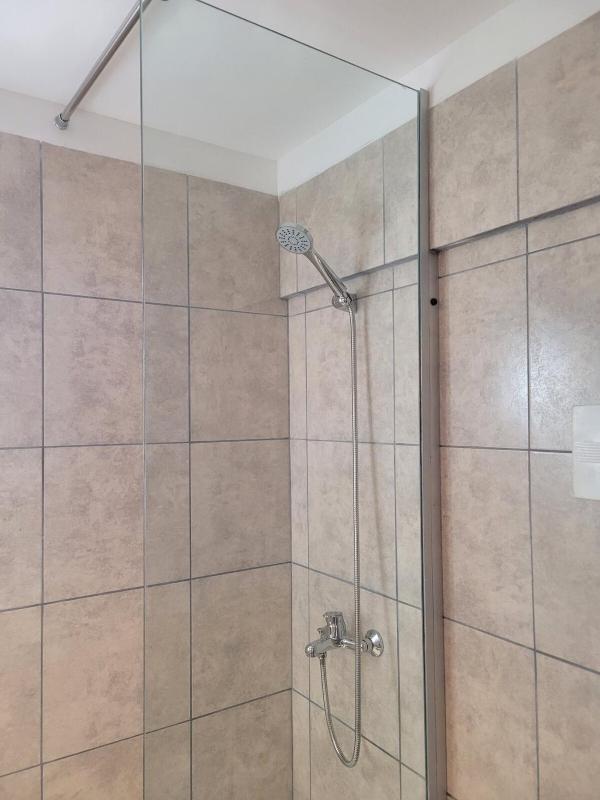 Beautiful apartment in Almagro - image 13