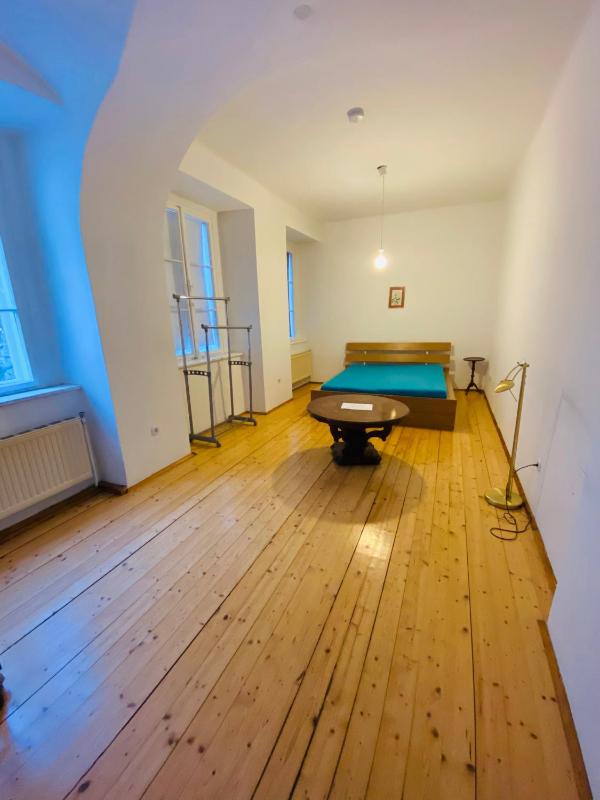 Wohnung 2 Schlafzimmer Innenhof - image 8