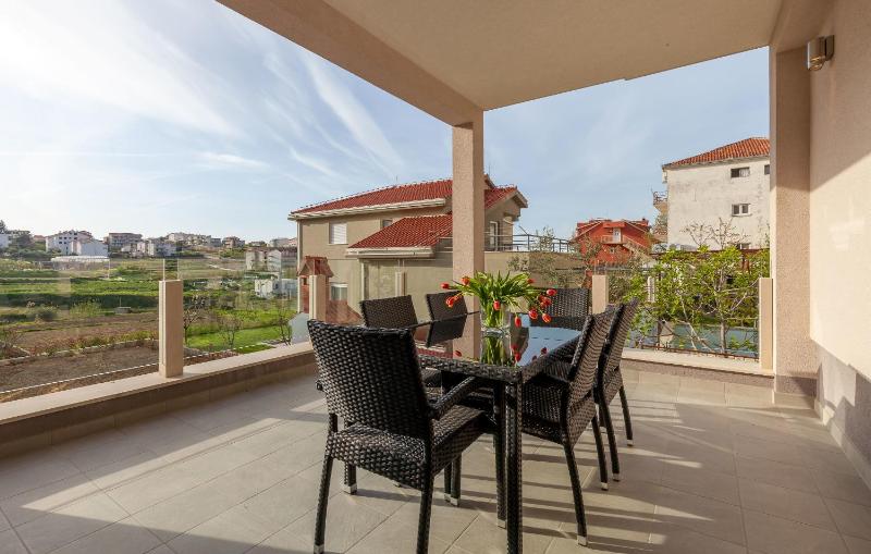 Villa Azalea apartments A2 - image 12