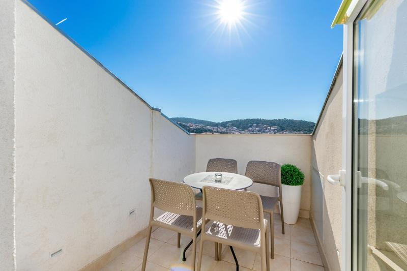 Apartments by the sea Trogir - 23836 - image 3