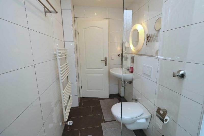 Apartment image 2