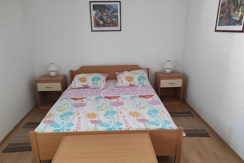 Apartments by the sea Vodice - 23858 - image 17