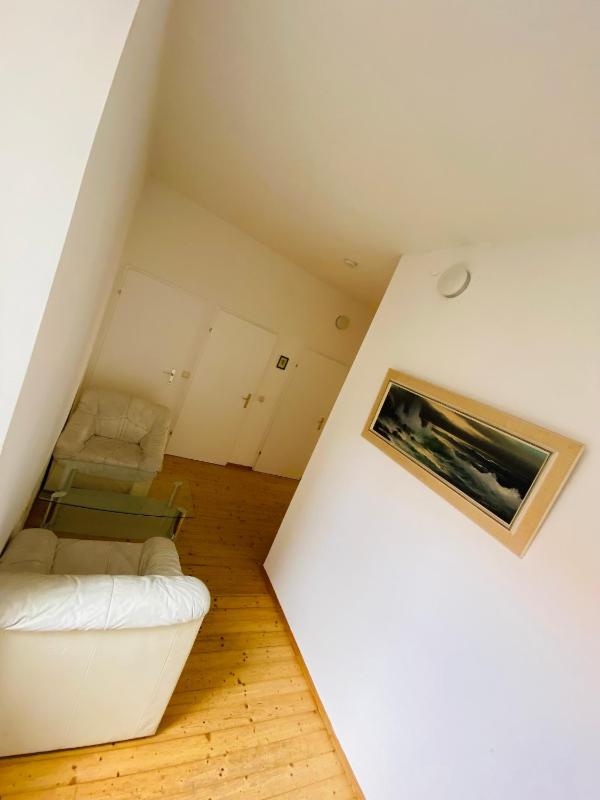 Wohnung 2 Schlafzimmer straßenseitig - image 9