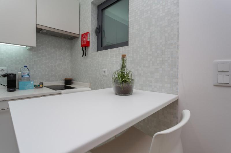 BeGuest Benfica Modern Flat - image 13
