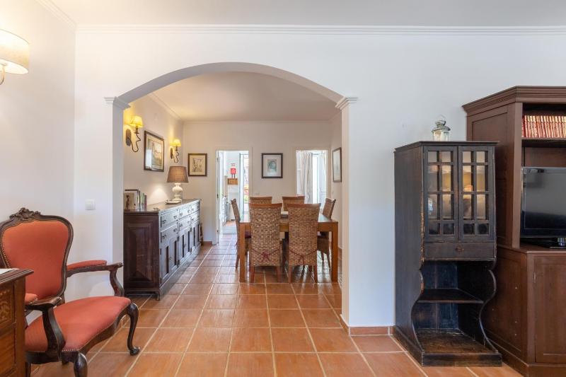 BeGuest Cascais Casa da Tia Marta - image 27