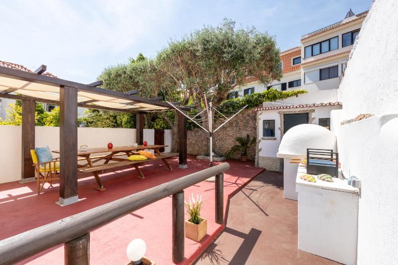 BeGuest Cascais Casa da Tia Marta - image 20