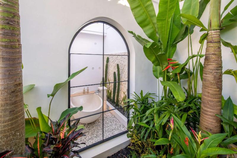 Villa Amorgos I Ubud - image 4