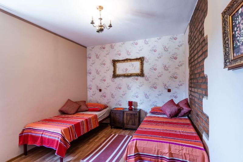Apartment image 4