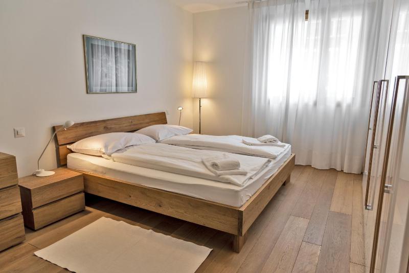 Chesa Chalavus - St. Moritz - image 4