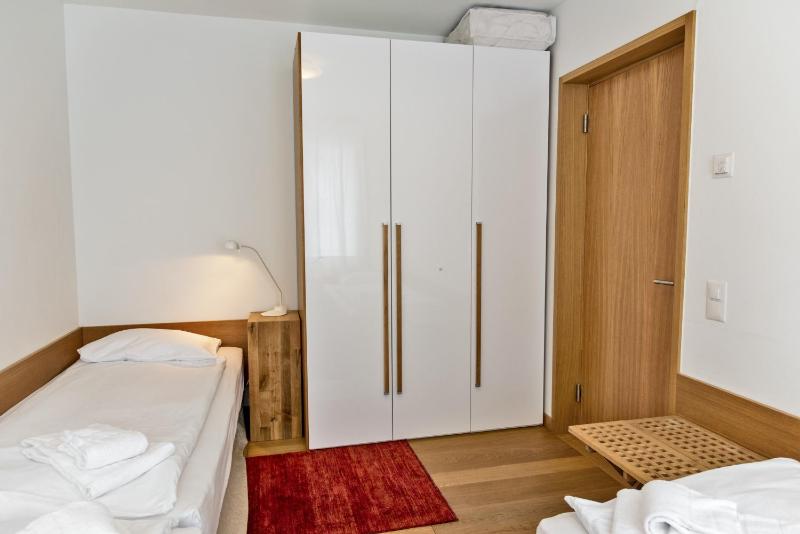 Chesa Chalavus - St. Moritz - image 11