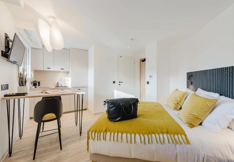 Appart Hotel Neostelia - image 12
