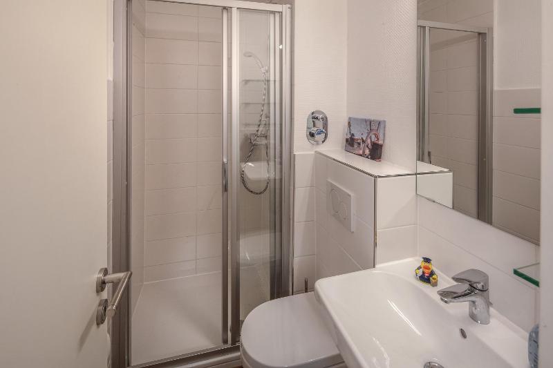 Strandhotel Seeblick 66 - image 14