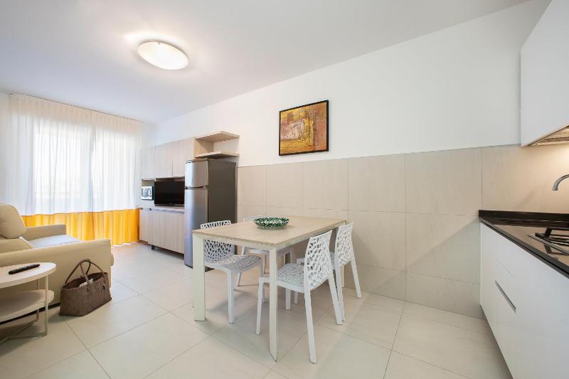 One-Bedroom Apartment (4 Adults) image 1