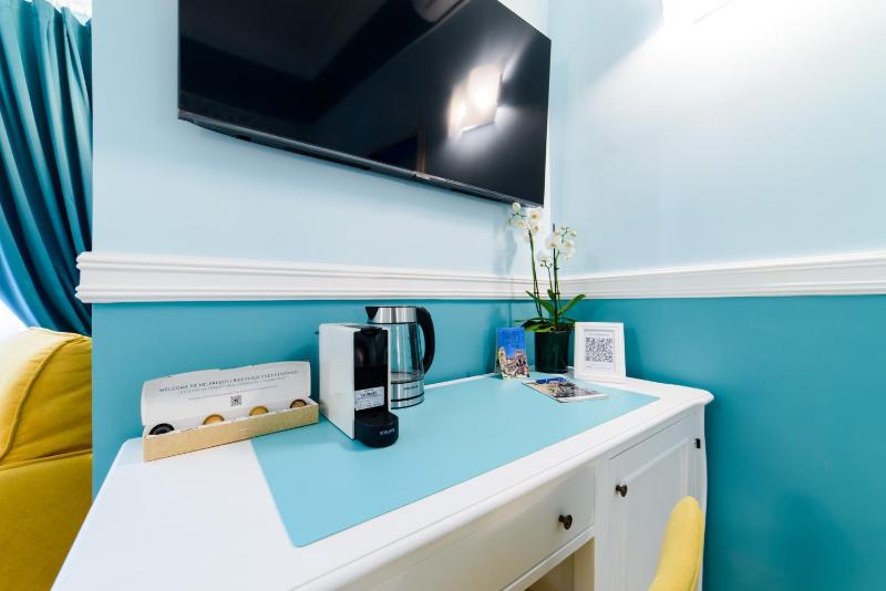 Sirenuse Home & Suites - image 31