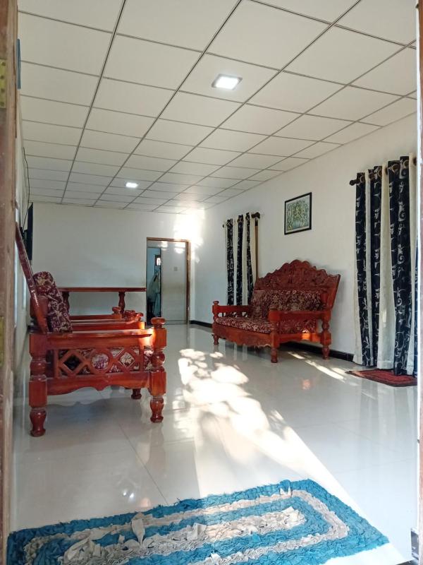 Dhanara Homestay - image 16