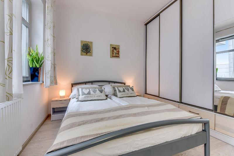 Aqua by Grand Apartments - image 2