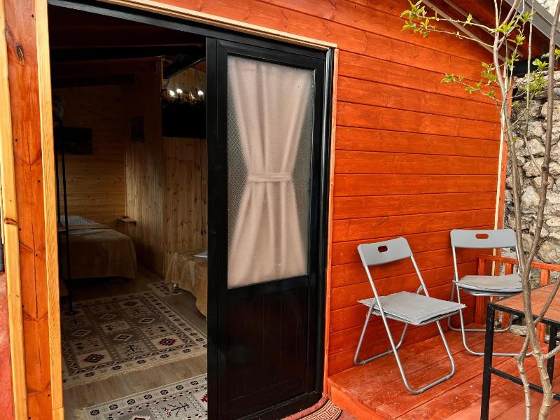 Basic Triple Room image 4