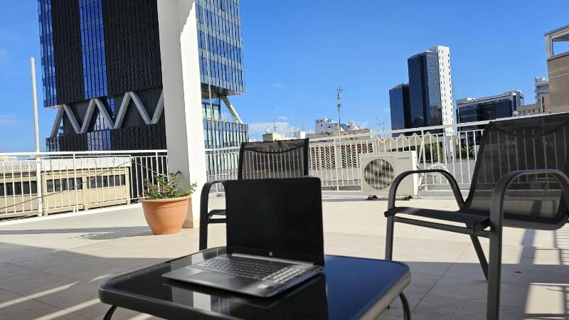 STAY Aurum Apartment - image 10