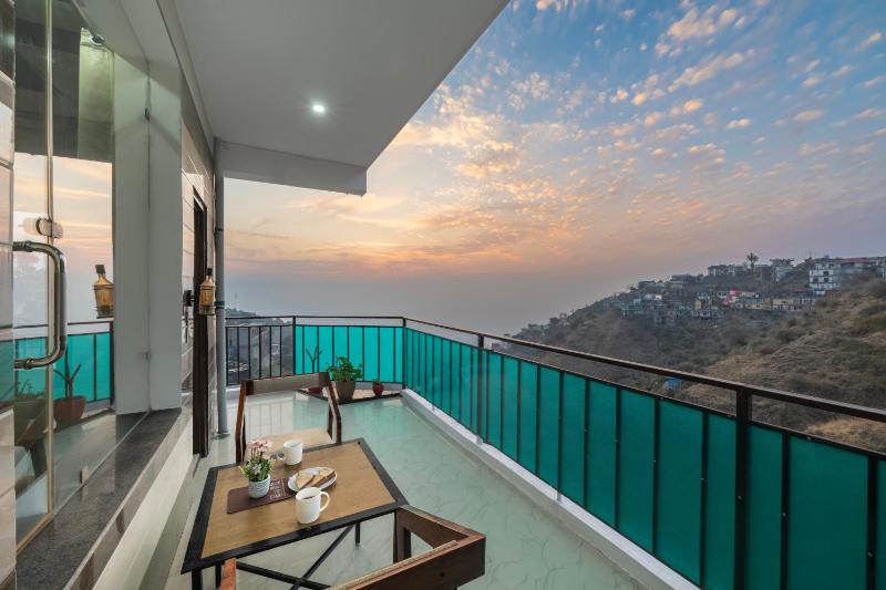 The Chetu's Nest Near Mall road kasauli - image 10