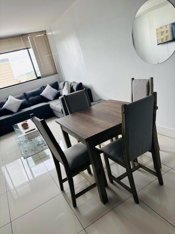 247 Luxury Stays - image 16