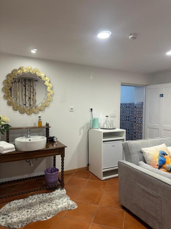 Double Room with Spa Bath image 4