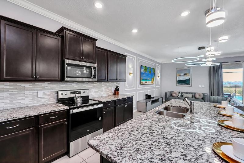 Brand New 10beds Villa at Windsor Island with Pool Spa - image 21