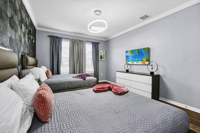 Brand New 10beds Villa at Windsor Island with Pool Spa - image 47