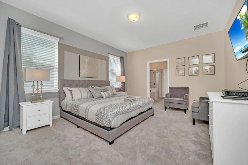 Brand New 10bd Mansion At Windsor Island Resort - image 14