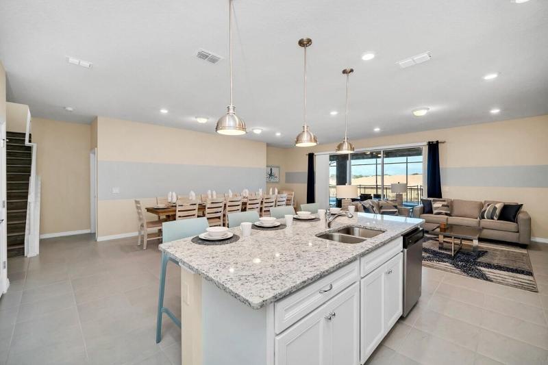 Brand New 9Bd Mansion Pool Spa At Windsor Island - image 16