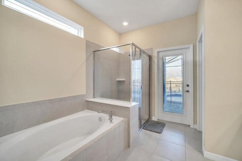 Brand New 9Bd Mansion Pool Spa At Windsor Island - image 25