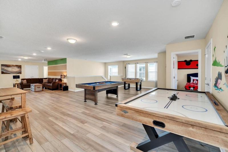 Brand New 9Bd Mansion Pool Spa At Windsor Island - image 43