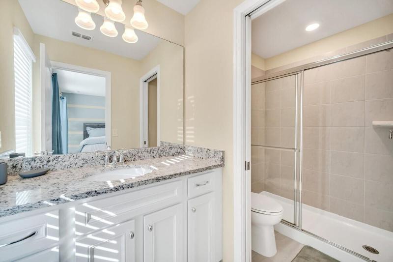 Brand New 9Bd Mansion Pool Spa At Windsor Island - image 15