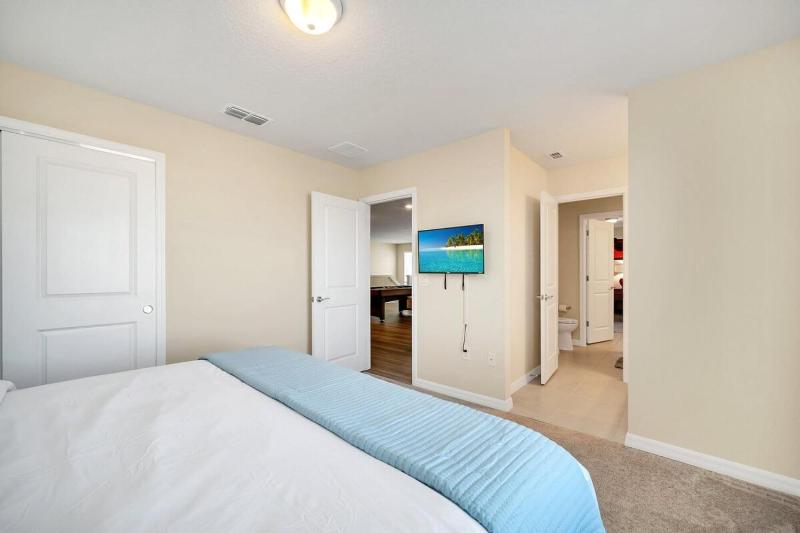 Brand New 9Bd Mansion Pool Spa At Windsor Island - image 27
